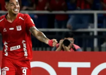 El 9 de América amenaza a Colombia: lista de Perú para Eliminatorias