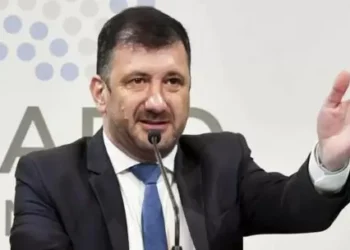 Edgardo Kueider consideró “injusto” tener que asistir al penal de Ezeiza y criticó a Arroyo Salgado: “Yo respeto a rajatabla las leyes”