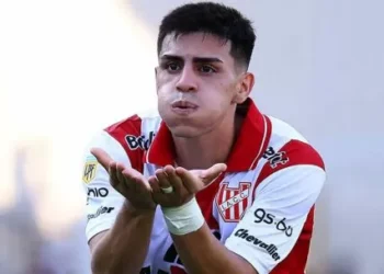 Épica clasificación de Instituto en el clásico ante Talleres