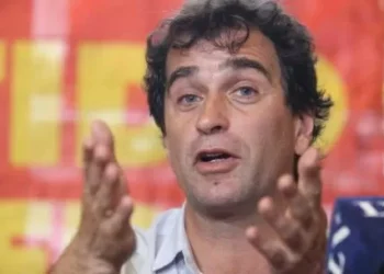 Gabriel Solano: “La gente no vota libremente”