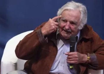 Pepe Mujica y la felicidad que no le llegó a costa de segur, motosierra ni martillo