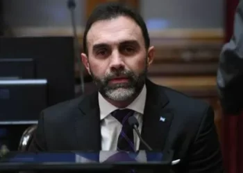 El bloque redentor presiona para que se apruebe Ficha Limpia en el Senado