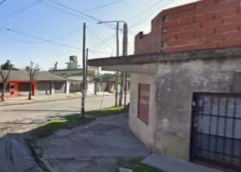 González Catán: un policía marginado le sacó el arma a un ladrón que intentó asaltarlo y lo mató