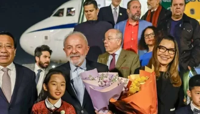Lula Busca Acordos com China Após Críticas aos EUA