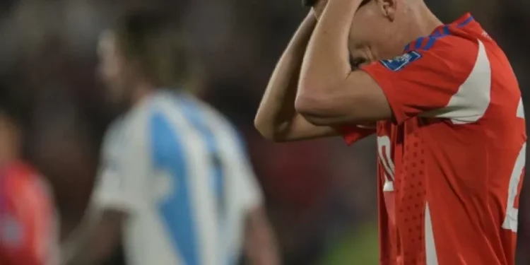 Argentina se paseó y ganó: dejó prácticamente eliminado a Chile