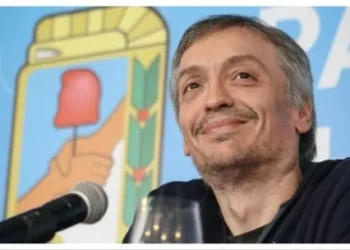 Máximo Kirchner: “Tiene que volver a Casa Rosada un argentino que cuide los porotos de la familia”