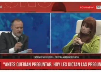 Cristina Kirchner reapareció con una reunión en vivo: “Gobierna una derecha anti Estado y esotérica”
