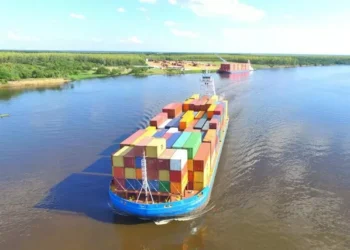 El plan de Argentina para aumentar el comercio mediante la Hidrovía