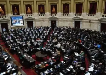 La oposición aprobó ampliación de haberes y bono a jubilados y la prórroga de la moratoria previsional