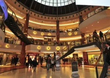 Pese a las promociones especiales de los comercios, las ventas por el Día del artista cayeron casi un 2%