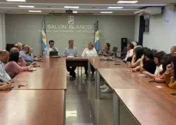 Capitanich pidió unidad, empero el PJ chaqueño le exige renovación tras la derrota