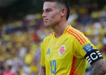 James no brilló, pero aportó equilibrio ante Argentina: así le fue