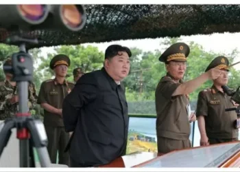Kim Jong-un prepara a sus tropas para “una guerra real” y reafirmó su ayuda total a Rusia