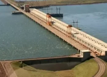 Posadas espécimená sede del debate binacional con Paraguay por el futuro de la Hidrovía