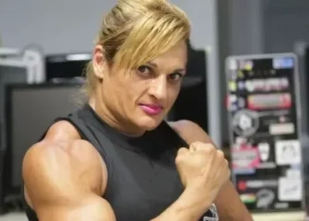 Se viralizaron las últimas imágenes de “Locomotora” Oliveras en la serie “En el Barro”, spin-off de “El rotativo”