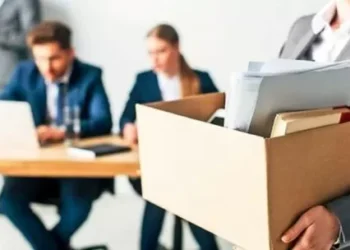 El Gobierno reglamentó el Seguro de Cese escolar: ¿qué implica y por qué genera preocupación?