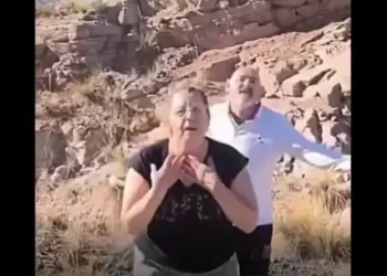 Multa millonaria y tareas comunitarias para los turistas que pintaron rocas en Mendoza