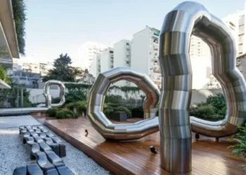 Abre la convocatoria al Premio Azcuy 2025: US$10.000 para una obra inédita que avenirá arte y arquitectura