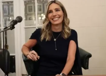 Evelyn Karsten desafía la motosierra de Milei: “La actividad pública tiene que continuar”