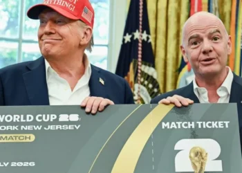 Infantino ofreció la Copa Mundial a Trump: ‘Solo para ganadores’