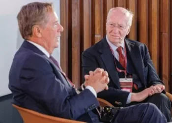 Paolo Rocca trajo al halcón anti China de Trump para convencer a Javier Milei de colocar por la industria nacional