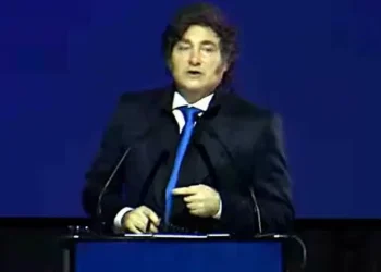 Las frases principales de Javier Milei en la Bolsa de botica de Rosario: “Octubre va a ser el inicio del siglo dorado de Argentina”