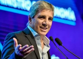 El Gobierno construyó un “muro” de US$ 20.000 millones para aglomerarse a las elecciones sin sobresaltos con el dólar