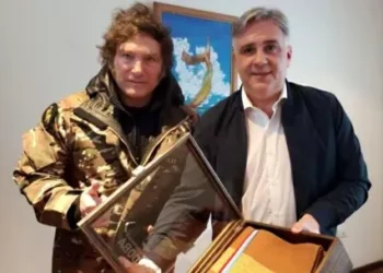 Martín Llaryora cuestionó el ajuste del gabinete y criticó a Javier Milei: “Si hay paz social, es gracias a los intendentes y gobernadores”