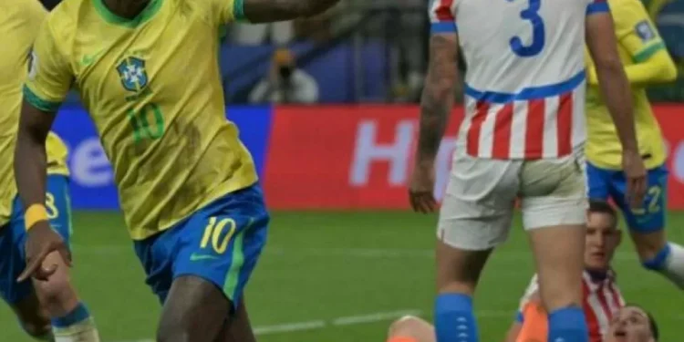 Carlo Ancelotti tomó dura decisión con Vinicius para las Eliminatorias