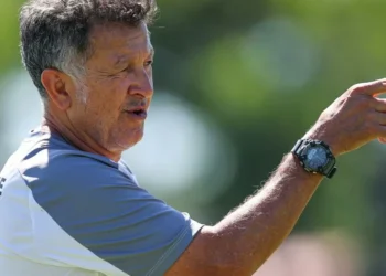 Osorio recibió sondeos para dirigir: ¿cuántos llamados en Colombia?