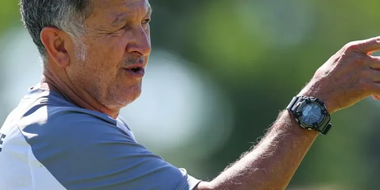 Osorio recibió sondeos para dirigir: ¿cuántos llamados en Colombia?