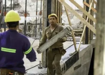 La economía habría vuelto a caer en julio y alertan sobre el culminación del “efecto rebote”