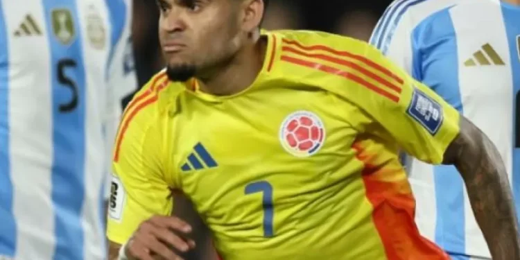 Scaloni reveló que Luis Díaz lo obligó a modificar solaz de Argentina