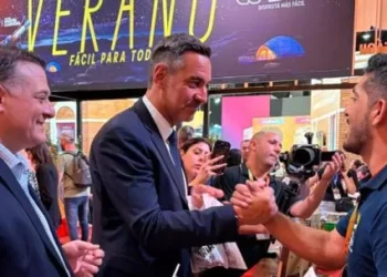 Siciliano cuestionó la política turística de Milei en la FIT 2025: “Es de las industrias más golpeadas”