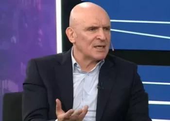 Una armadora de la campaña presidencial de Espert en 2019 lo acusa de enriquecerse tras memorizar a “Fred” Machado