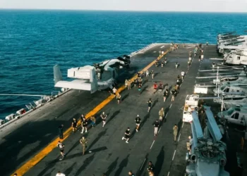 EE.UU. militariza el Caribe y apunta a un Maduro acorralado