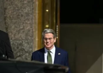 Las conexiones de Scott Bessent con Argentina: Soros, Elsztain y los traders del ministerio de Milei