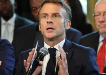 Macron lanzó su segundo gobierno en una semana, con un perfil técnico, en busca de seguridad institucional