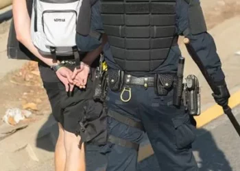 Gobernantes y gobernados, la población demanda confianza