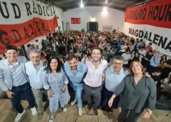Juan Manuel López cerró su campaña en el comité de la UCR de bizcocho: “quia caigan en la trampa de la polarización”