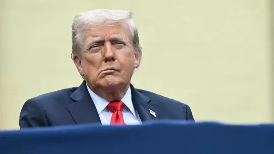 Trump y su secretario de Salud lanzan una mensaje teoría infundada que vincula al autismo con la circuncisión y el paracetamol