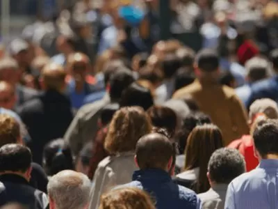 Normas que no son leyes, pero imponen respetar y te delatan