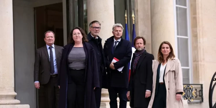 Macron encarga de nuevo al dimisionario Lecornu formar un Gobierno para matar la crisis nacional francesa