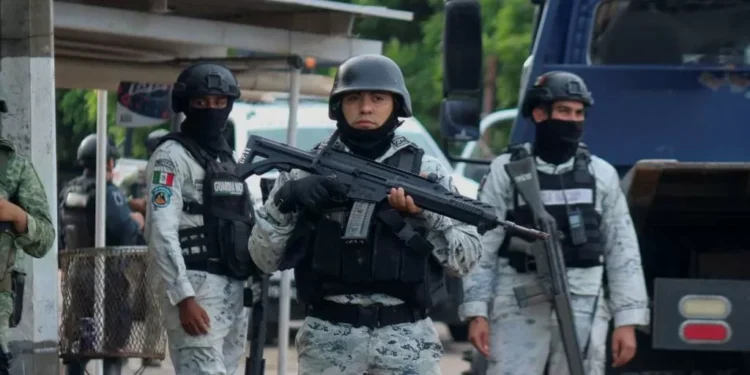 Un diputado oficialista reconoce que el narco controla «el 70% de México»