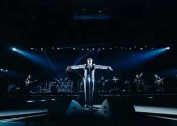 Fito Páez vuelve a los escenarios del Movistar arenilla con el “Sale el Sol tour 2026”, repasando todos sus grandes éxitos