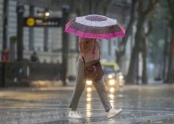 Alerta por fuertes tormentas en Buenos Aires: ocaso de temperatura y vientos en gran parte del país
