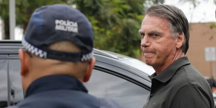 Bolsonaro asegura que manipuló la tobillera por «alucinaciones» por los medicamentos psiquiátricos