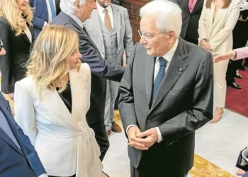Choque institucional sin precedentes en Italia entre Meloni y el presidente Mattarella