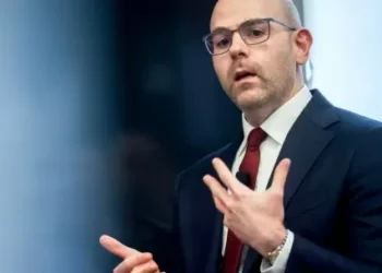 Gobernador de la Fed propone un tercer retazo consecutivo de tasas en diciembre