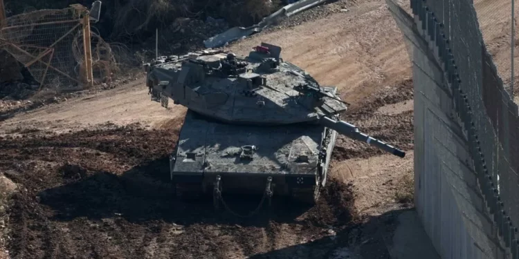 Al menos 13 muertos por un instigación israelí contra un campamento de palestinos en el Líbano